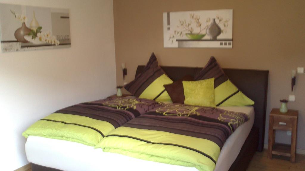 Gaestehaus Probst Apartment Alken